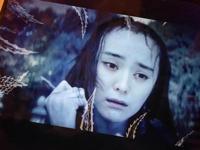 《露鸟的电影》手机高清电影在线观看-全集动作片-网络影院,第1张